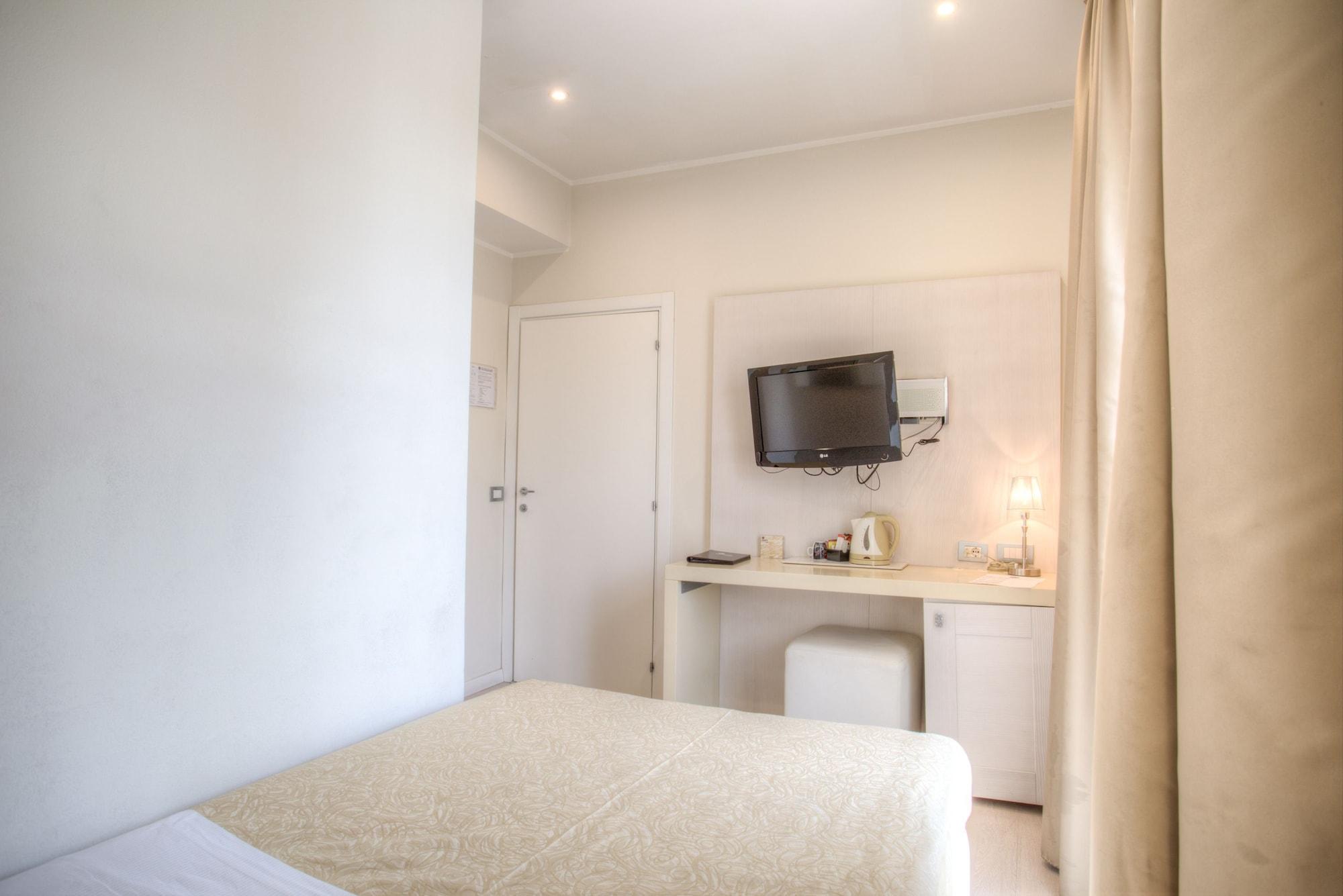 Ferretti Beach Hotel Ρίμινι Εξωτερικό φωτογραφία
