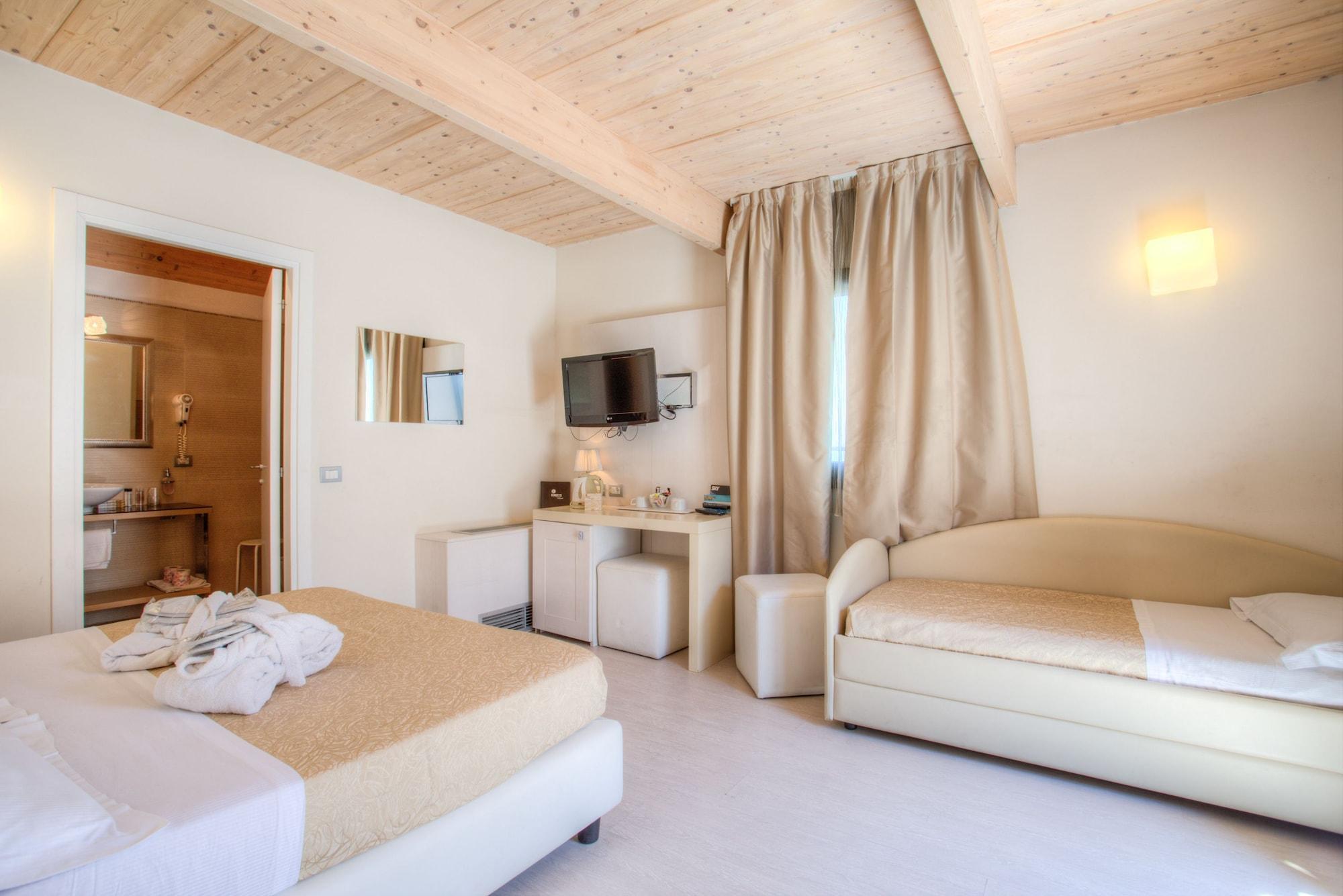 Ferretti Beach Hotel Ρίμινι Εξωτερικό φωτογραφία