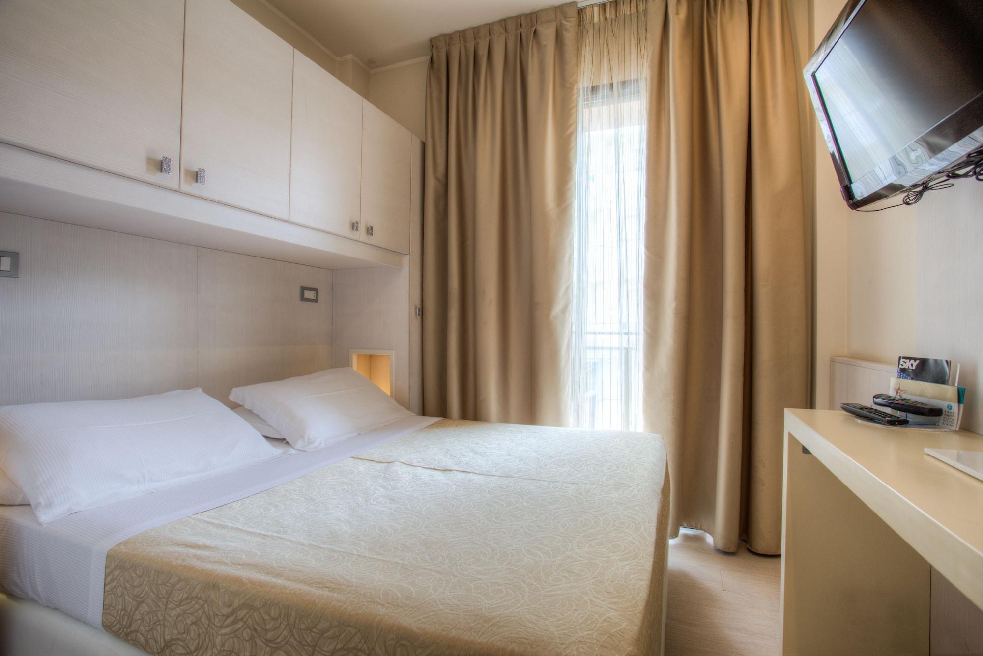 Ferretti Beach Hotel Ρίμινι Εξωτερικό φωτογραφία
