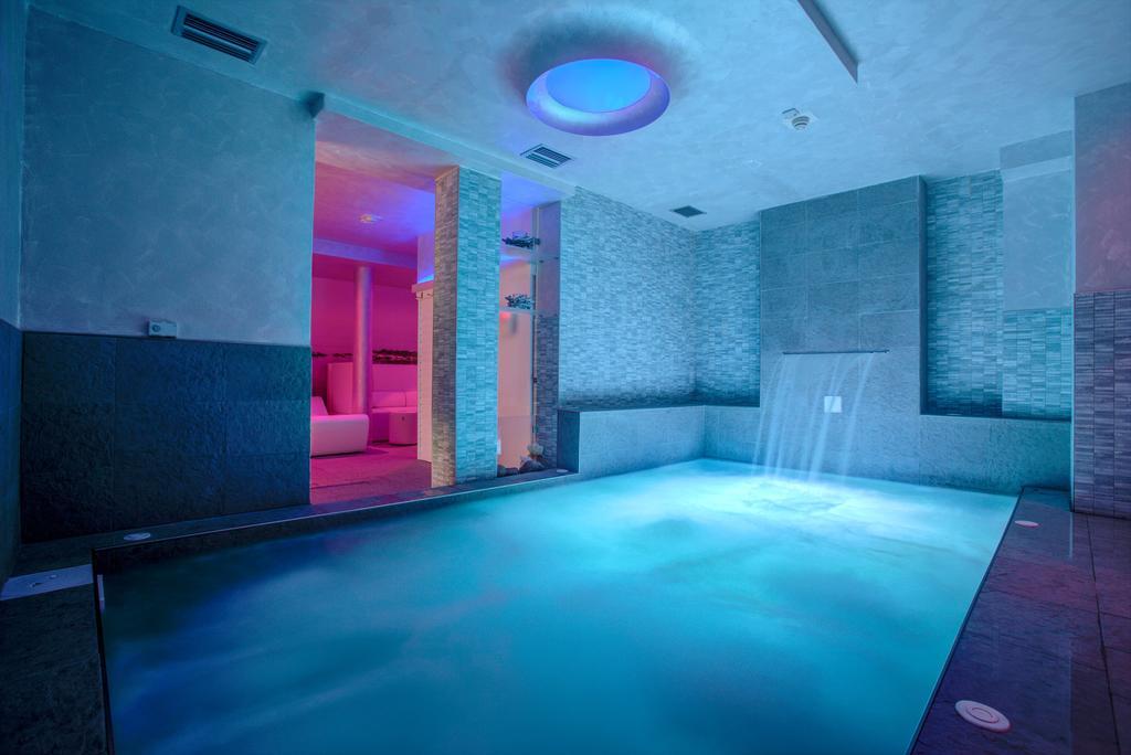 Ferretti Beach Hotel Ρίμινι Εξωτερικό φωτογραφία
