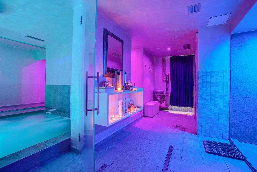 Ferretti Beach Hotel Ρίμινι Εξωτερικό φωτογραφία
