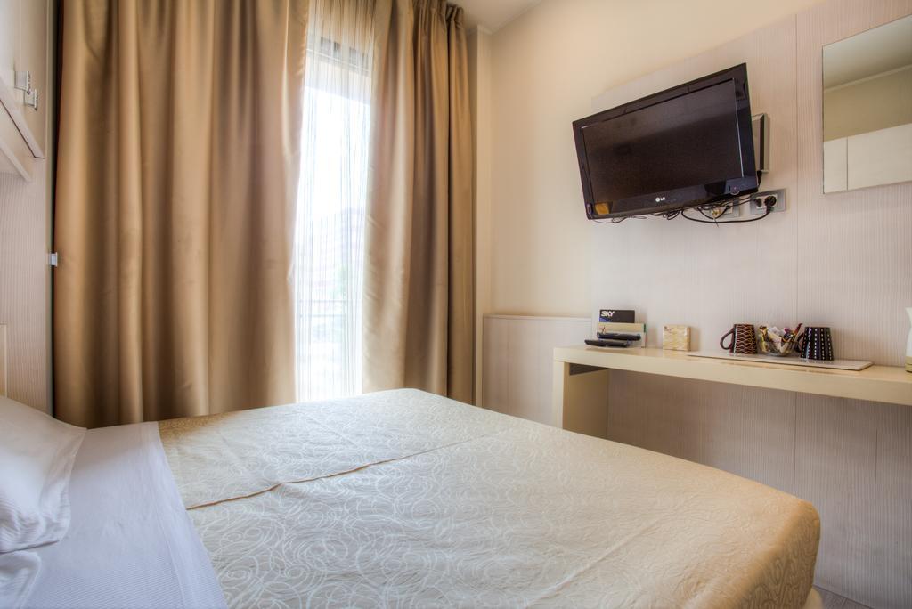 Ferretti Beach Hotel Ρίμινι Εξωτερικό φωτογραφία